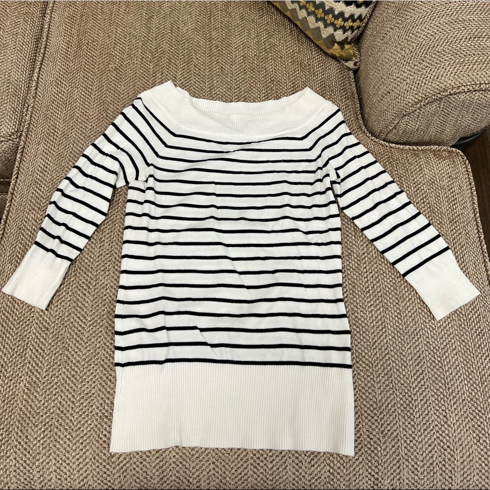 White House Black Market sweater